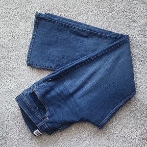 ~Signature by Levi's Strauss~ Modern Bootcut Jeans